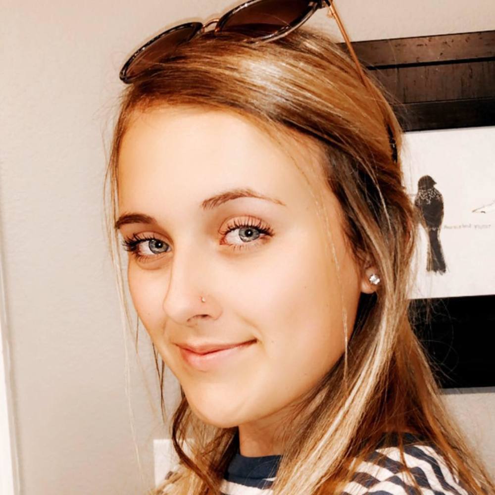 Meet your Posher, Cameron